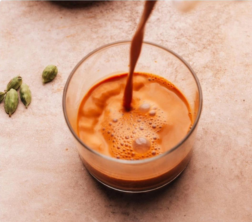 چای اورجینال کرک کمل با طعم زعفران ۵۰۰ گرم ، ۲۵ ساشه . kARAK TEA