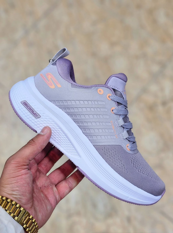 کتونی اسکیچرز ویتنامی وارداتی مستر کوالیتیA , سایز 37تا ۴۰ تنوskechers GoRUN