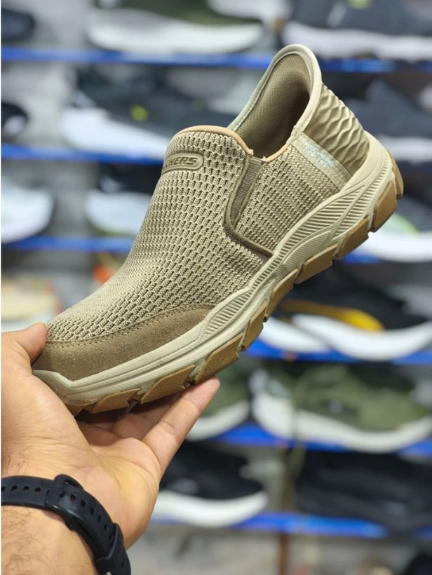 کتونی اسکیچرز ویتنامی وارداتی ، فروش بصورت عمده و تک . سایز ۴۰ تا ۴۵ Skechers FLEX GO WALK Vietnam