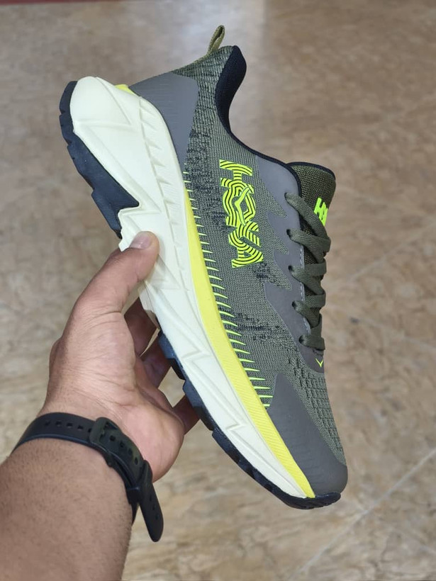 کتونی هوکا ویتنامی مدل skyline-float وارداتی hoka . فروش بصورت عمده و تک . سایز ۴۰تا ۴۵.Hoka skyline shoe