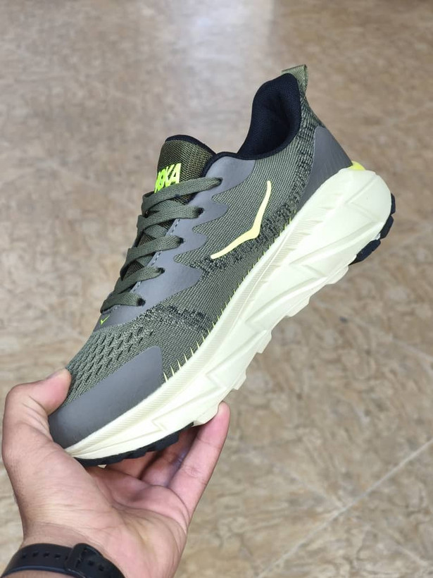 کتونی هوکا ویتنامی مدل skyline-float وارداتی hoka . فروش بصورت عمده و تک . سایز ۴۰تا ۴۵.Hoka skyline shoe