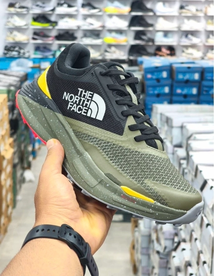 کتونی نورث فیس وارداتی ویتنام فروش بصورت عمده و تکسایز ۴۰ تا ۴۵ The North Face Vectiv Enduris 3 shoes