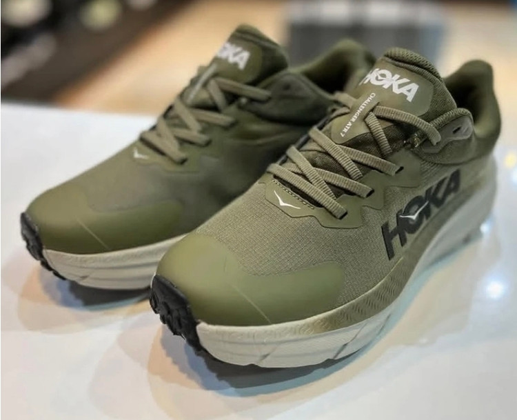 کتونی هوکا چلنجر ۷/ Hoka challenger/ساخت ویتنام/ مستر کوالیتی A/ فروش بصورت عمده و تک /سایز ۴۰ تا ۴۵ /Hoka challenger vietnam