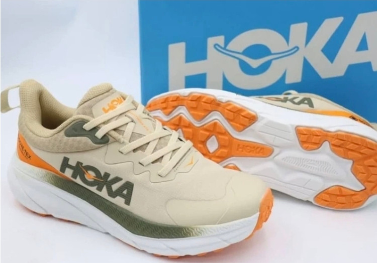 کتونی هوکا چلنجرHoka challenger ساخت ویتنام/