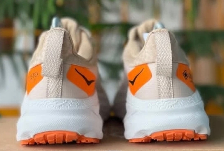 کتونی هوکا چلنجرHoka challenger ساخت ویتنام/