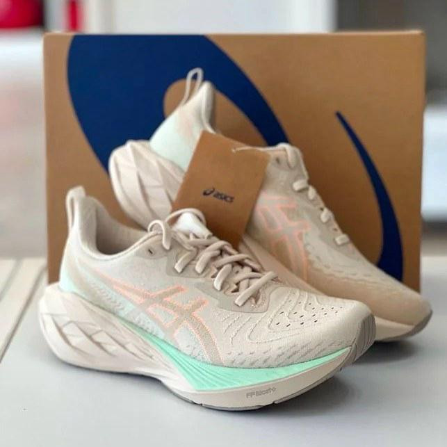 کتونی ویتنامی اسیکس نوابلاست سایز ۴۰ تا ۴۵ ، وارداتی ویتنام فروش بصورت عمده و تک asics nova blast 4