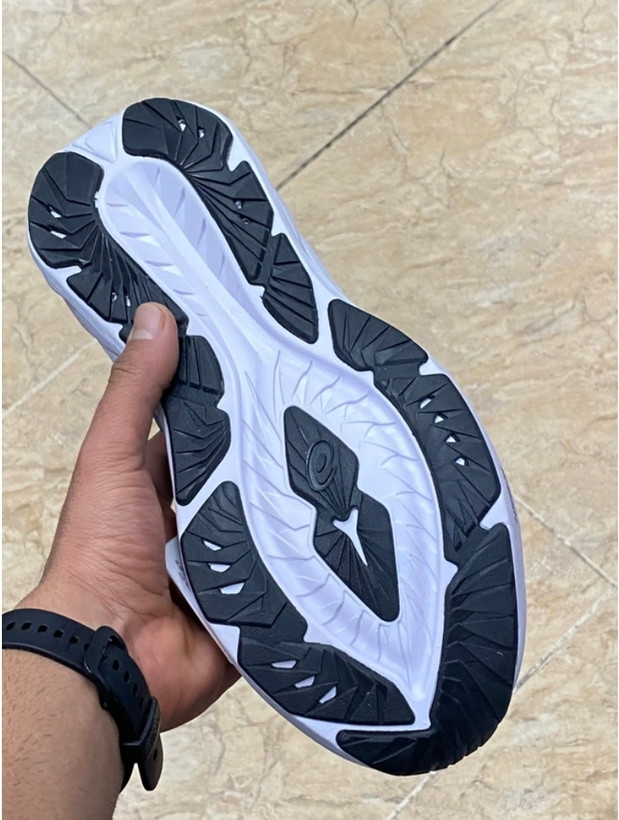 کتونی ویتنامی اسیکس نوابلاست سایز ۴۰ تا ۴۵ ، وارداتی ویتنام فروش بصورت عمده و تک asics nova blast 4