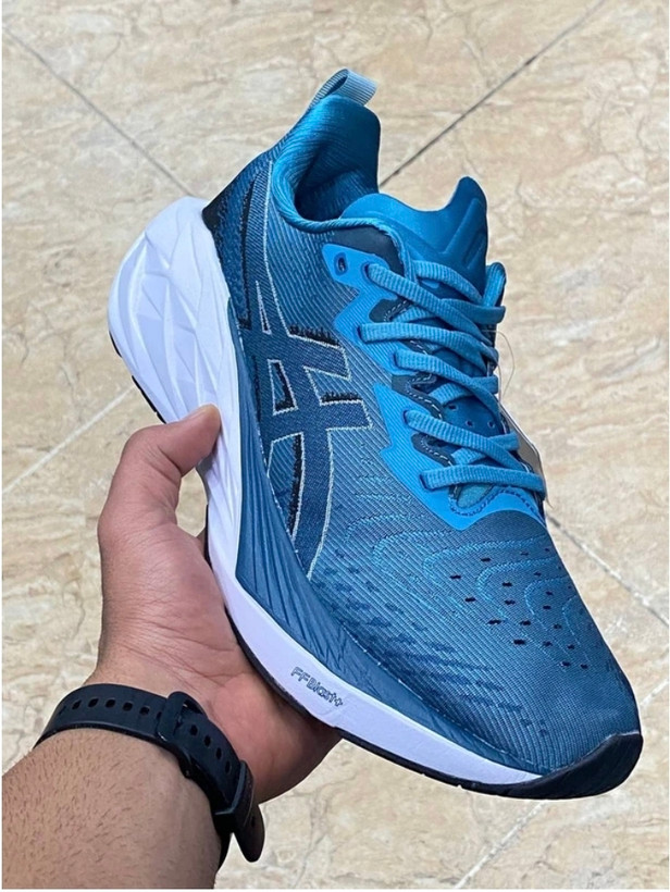 کتونی ویتنامی اسیکس نوابلاست سایز ۴۰ تا ۴۵ ، وارداتی ویتنام فروش بصورت عمده و تک asics nova blast 4