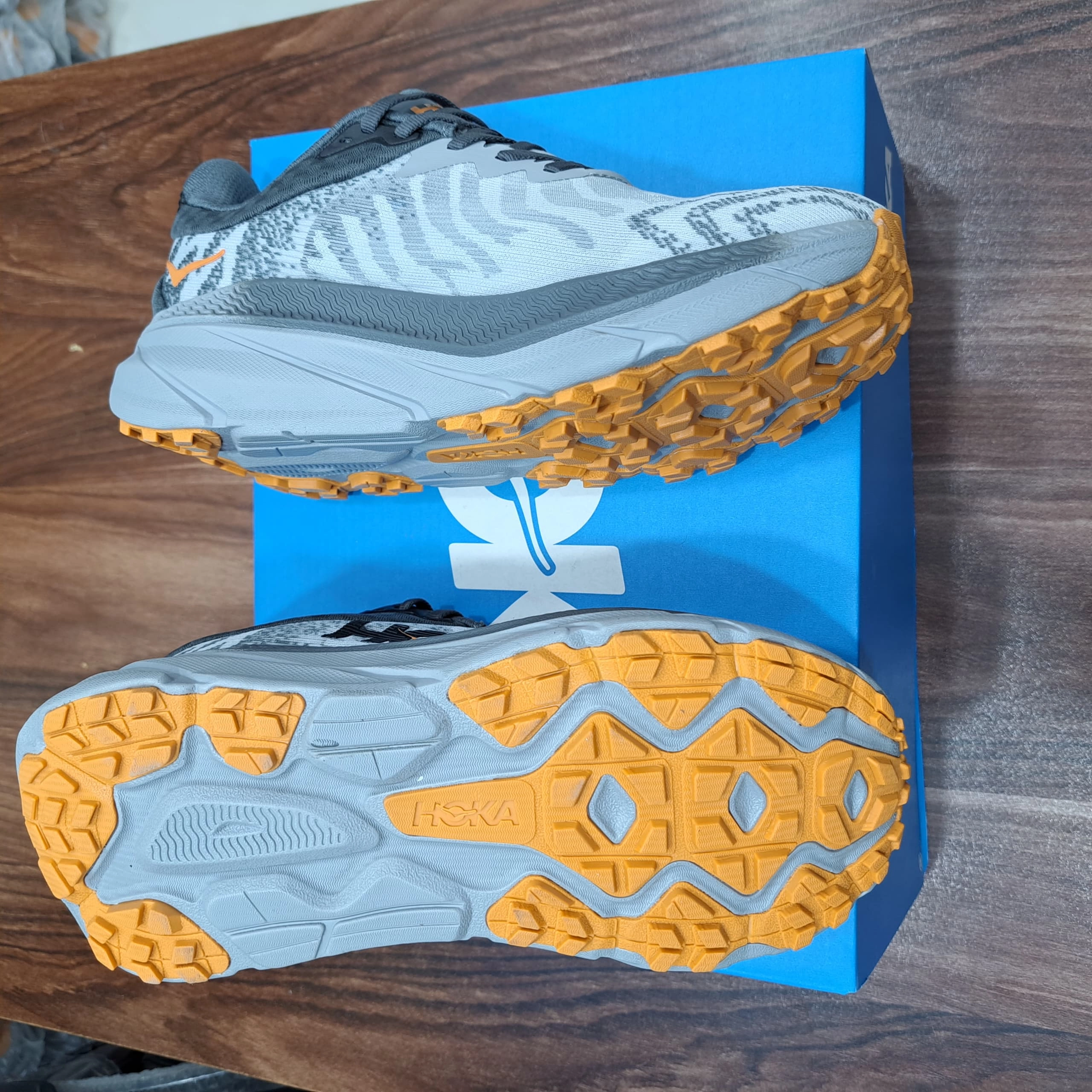 کتونی هوکا چلنجر آرت ۷ وارداتی ویتنام فروش بصورت عمده و تک ، سایز ۴۰ تا ۴۵ , Hoka challenger vietnam