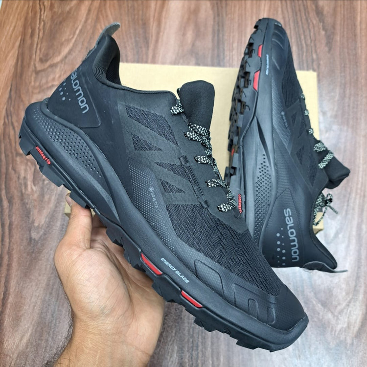 کتونی سالامون Salomon Outpulse GTX گورتکس واترپروف و زیره کنتاگریپ فروش بصورت عمده و تک سایز ۴۰تا ۴۵. تضمین کیفیت