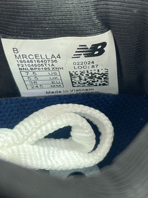 کتونی ویتنامی نیوبالانس الیت ۴ ، فروش بصورت عمده و تک .سایز ۳۷تا۴۰ . ۵Newbalance fuelcell supercomp Elite V