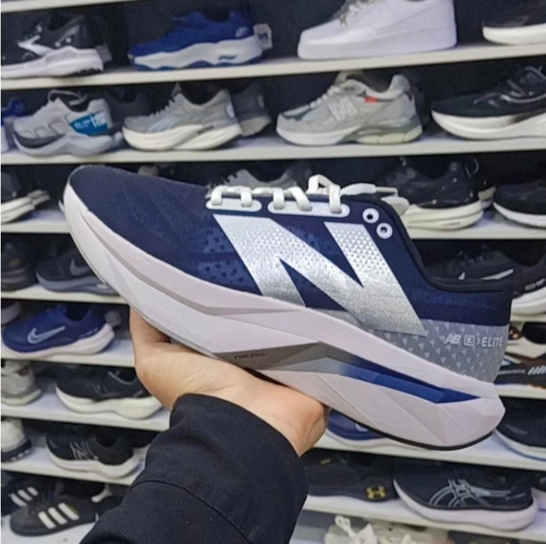 کتونی ویتنامی نیوبالانس الیت ۴ ، فروش بصورت عمده و تک .سایز ۳۷تا۴۰ . ۵Newbalance fuelcell supercomp Elite V