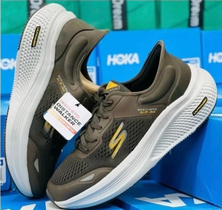 کتونی اسکیچرز ویتنامی ، وارداتی ویتنام تنوع در ۳ رنگ جذاب فروش بصورت عمده و تک . Skechers ultra light