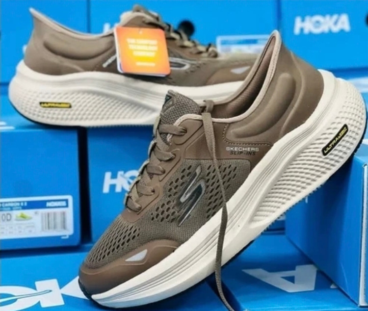 کتونی اسکیچرز ویتنامی ، وارداتی ویتنام تنوع در ۳ رنگ جذاب فروش بصورت عمده و تک . Skechers ultra light