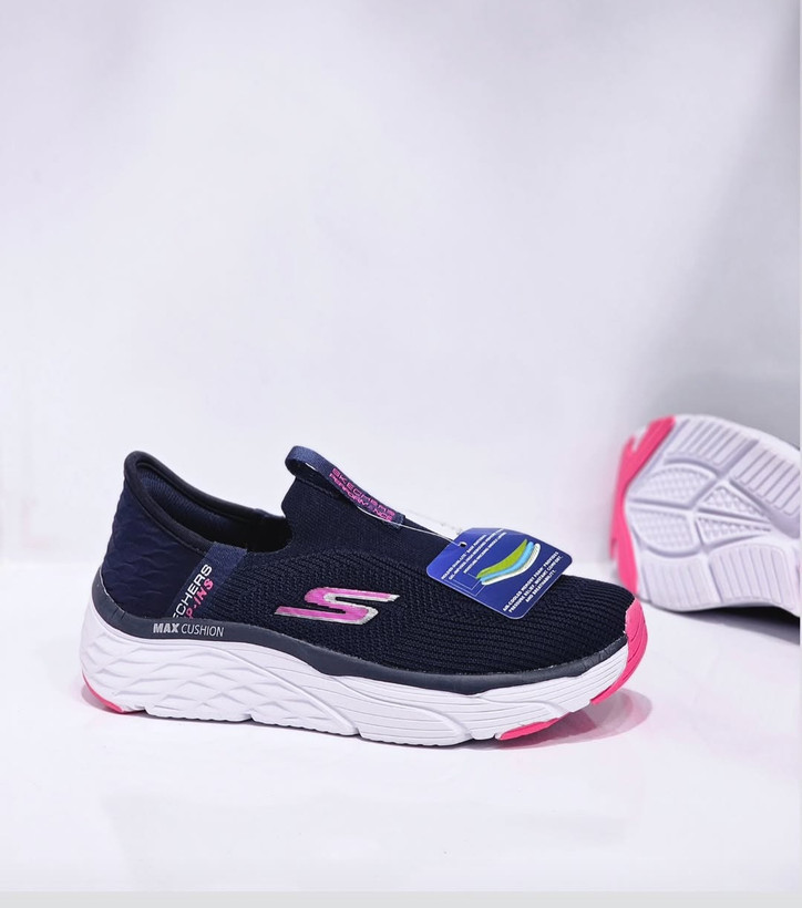 کتونی اسکیچرز ویتنامی سایز ۳۷ تا ۴۰ فروش بصورت عمده و تک .Skechers Max Cushioning Suspension