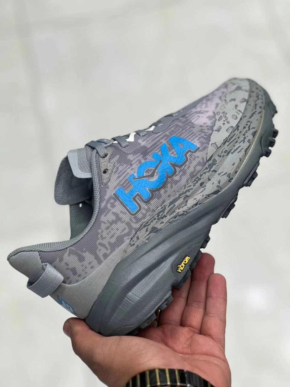 کتونی هوکا اسپید گوت ۶ وارداتی ویتنام سایز ۴۰ تا ۴۵ ، فروش بصورت عمده و تک . Hoka speedgoat 6