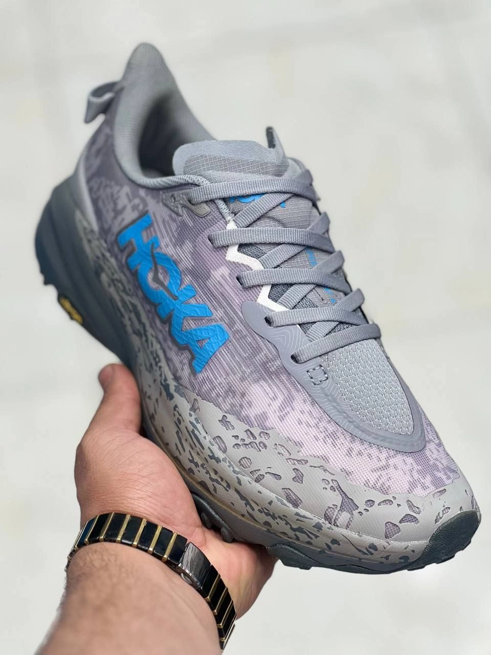 کتونی هوکا اسپید گوت ۶ وارداتی ویتنام سایز ۴۰ تا ۴۵ ، فروش بصورت عمده و تک . Hoka speedgoat 6