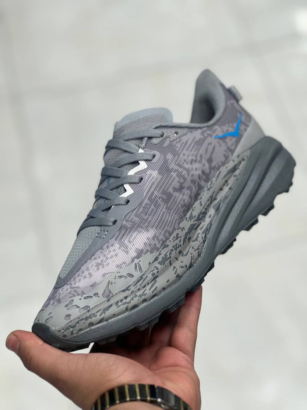 کتونی هوکا اسپید گوت ۶ وارداتی ویتنام سایز ۴۰ تا ۴۵ ، فروش بصورت عمده و تک . Hoka speedgoat 6