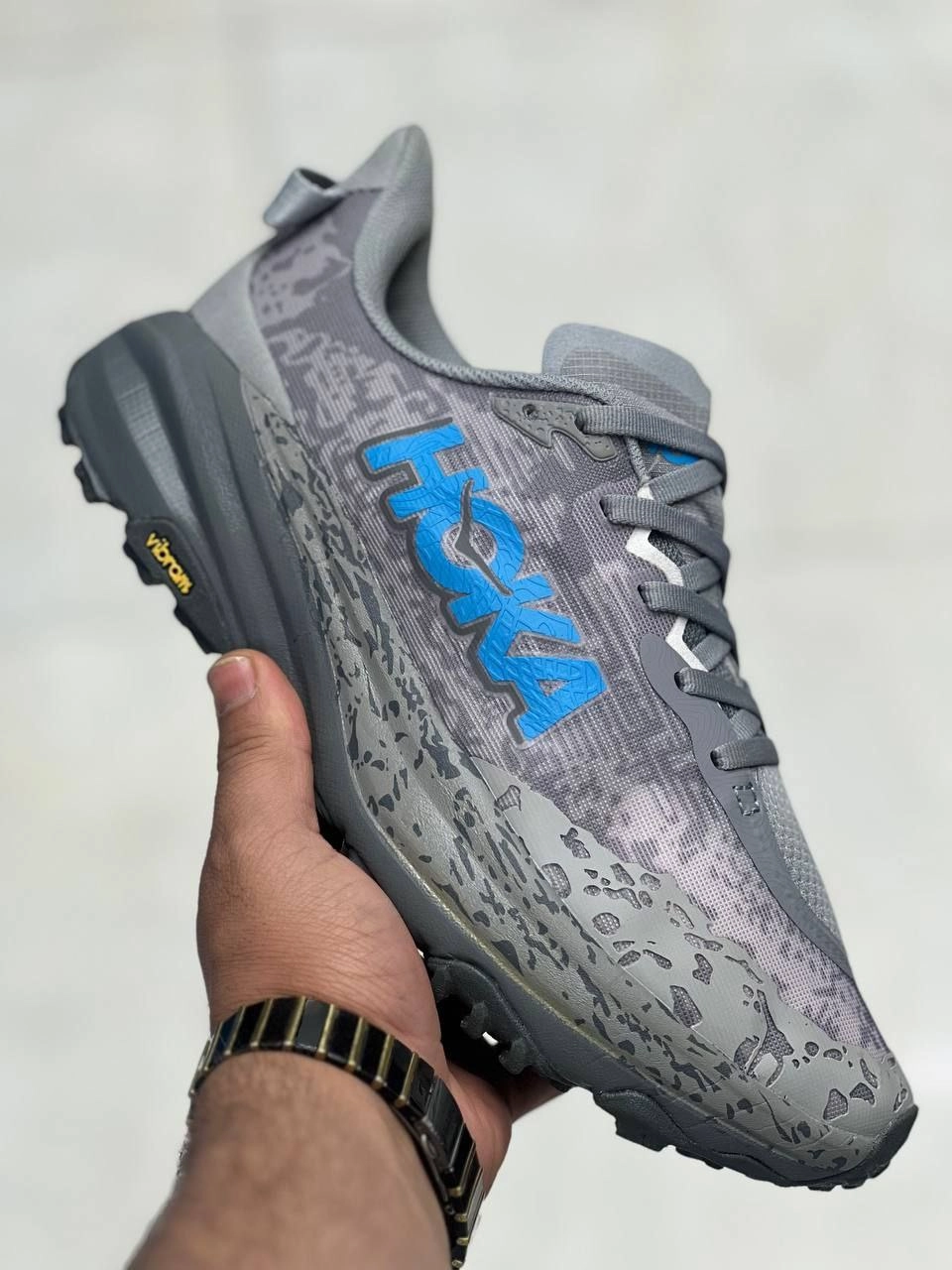 کتونی هوکا اسپید گوت ۶ وارداتی ویتنام سایز ۴۰ تا ۴۵ ، فروش بصورت عمده و تک . Hoka speedgoat 6