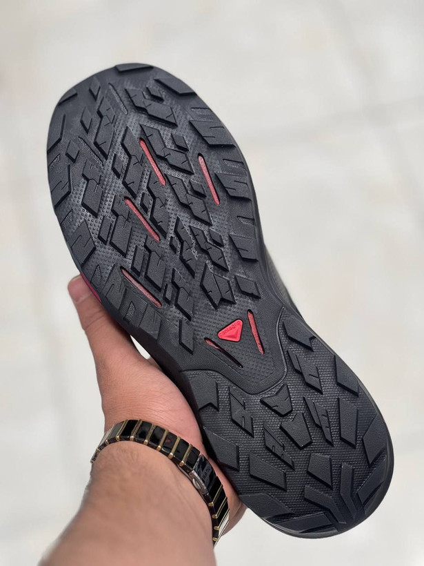 کتونی سالامون Salomon Outpulse GTX گورتکس واترپروف و زیره کنتاگریپ فروش بصورت عمده و تک سایز ۴۰تا ۴۵. تضمین کیفیت