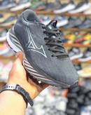 Mizuno Wave Rider