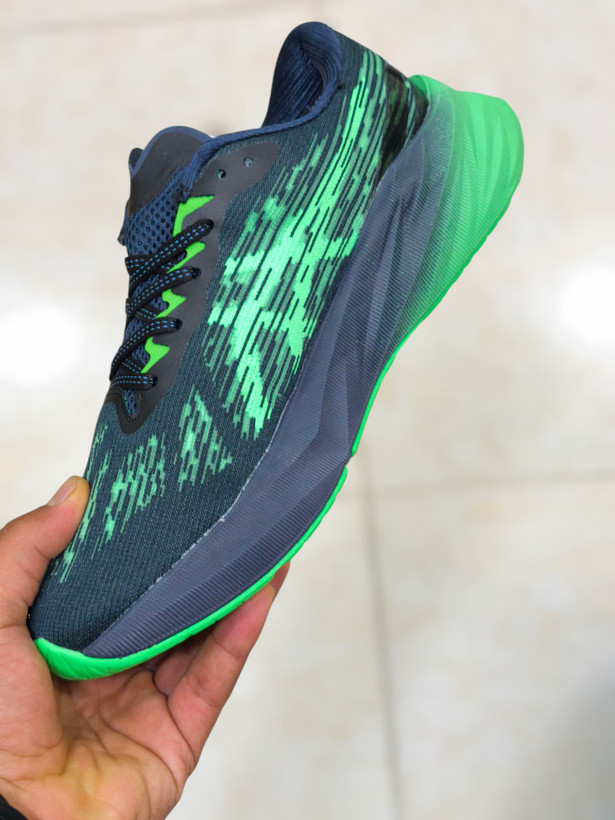 کتونی اسیکس ویتنامی نوابلاست سایز ۴۰ تا ۴۵. Asics novablast3