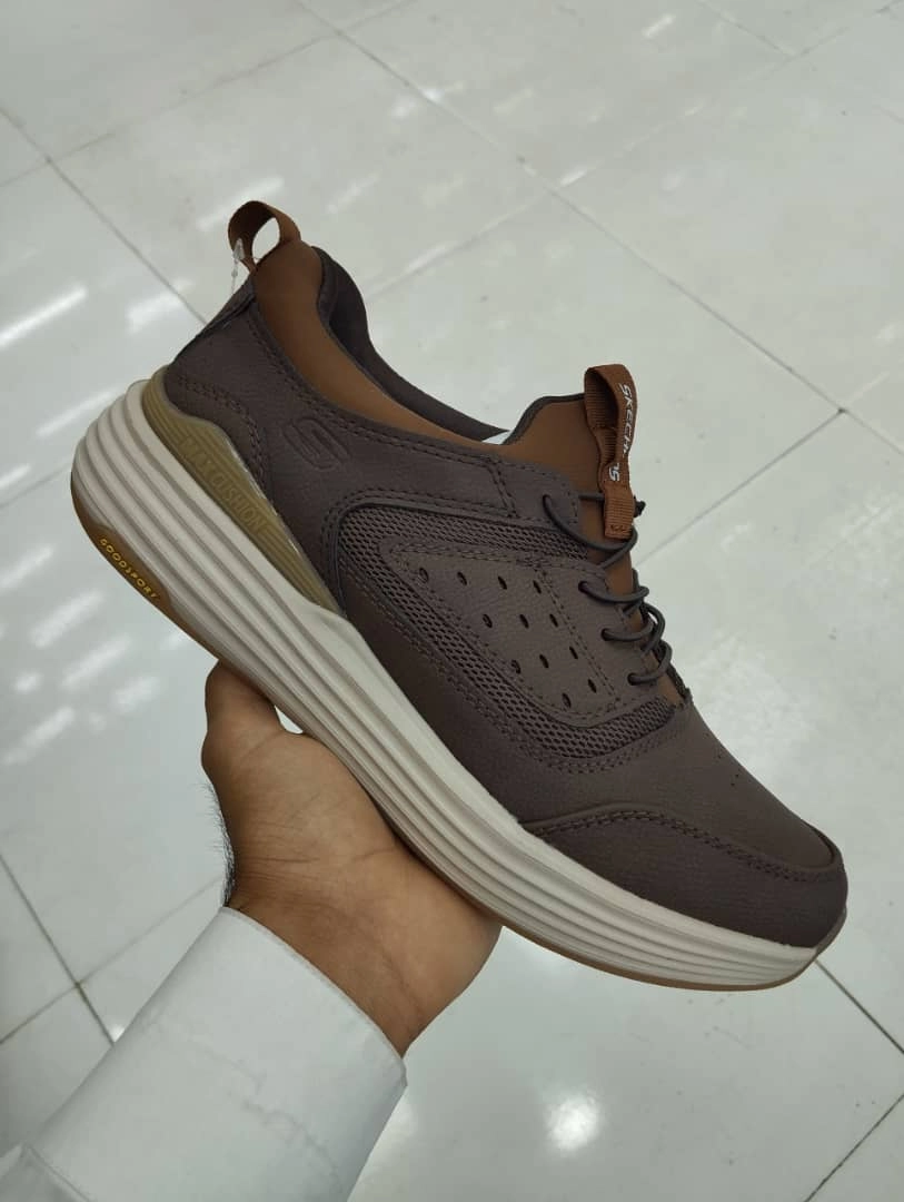 کتونی ویتنامی اسکیچرزوارداتی ویتنام فروش بصورت عمده و تک . سایز۴۰ تا ۴۵ skechers