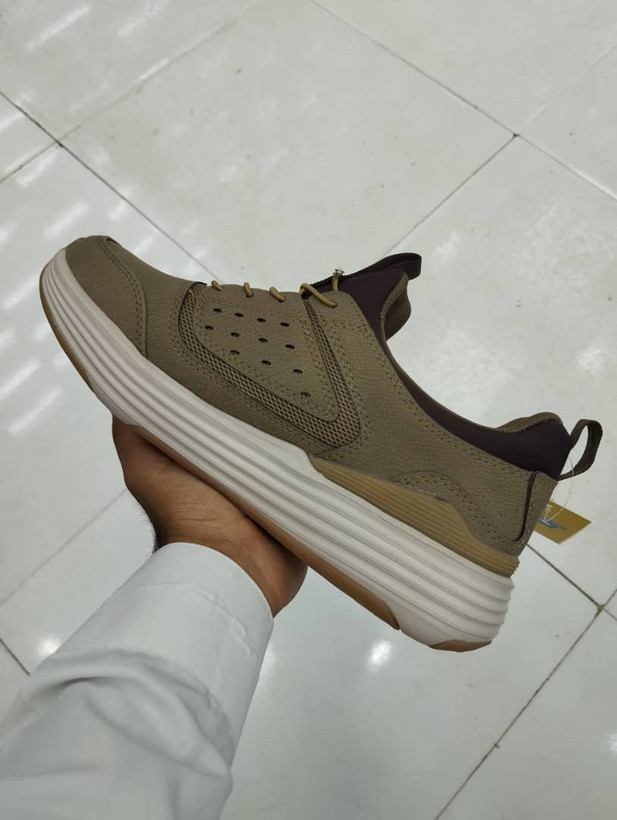 کتونی ویتنامی اسکیچرزوارداتی ویتنام فروش بصورت عمده و تک . سایز۴۰ تا ۴۵ skechers