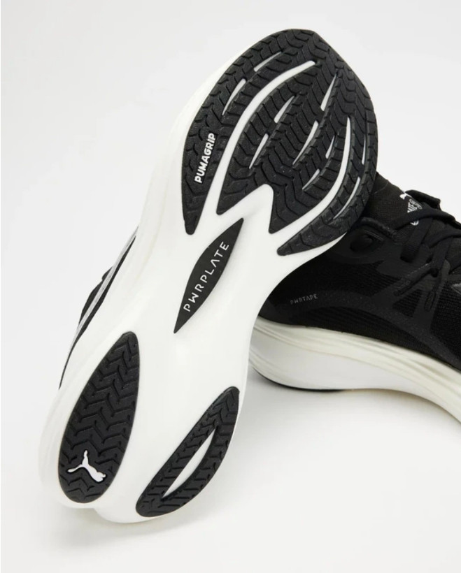 کتونی پوما نیترو . وارداتی ویتنام سایز ۴۰ تا ۴۵ فروش بصورت عمده و تک . Puma deviate nitro 3 vietnam