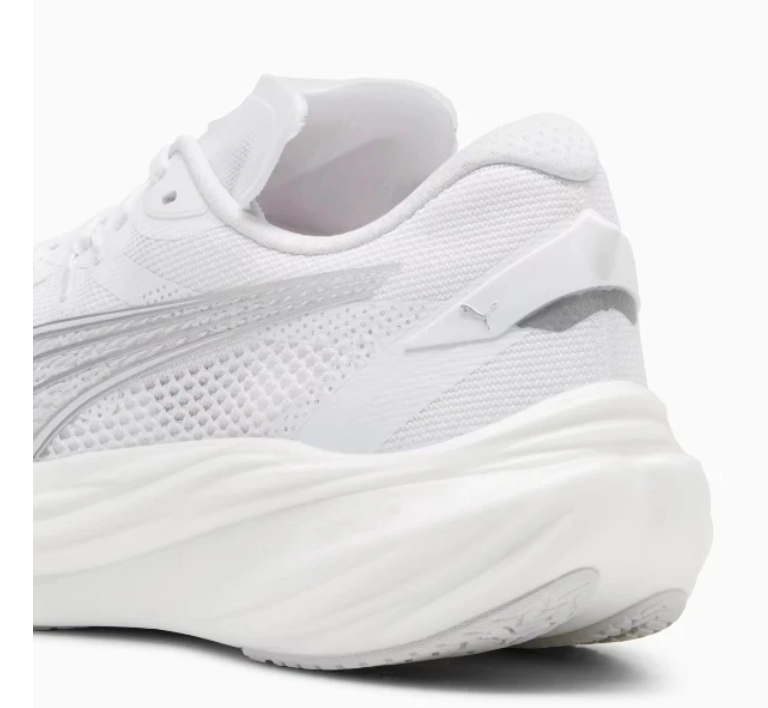 کتونی پوما نیترو . وارداتی ویتنام سایز ۴۰ تا ۴۵ فروش بصورت عمده و تک . Puma deviate nitro 3 vietnam