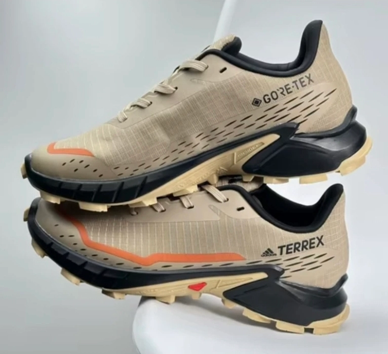 کتونی ادیداس ترکس/Adidas Terrex/تریل رانینگ/ وارداتی ساخت ویتنام/سایز ۴۰ تا ۴۵. فروش بصورت عمده و تک .