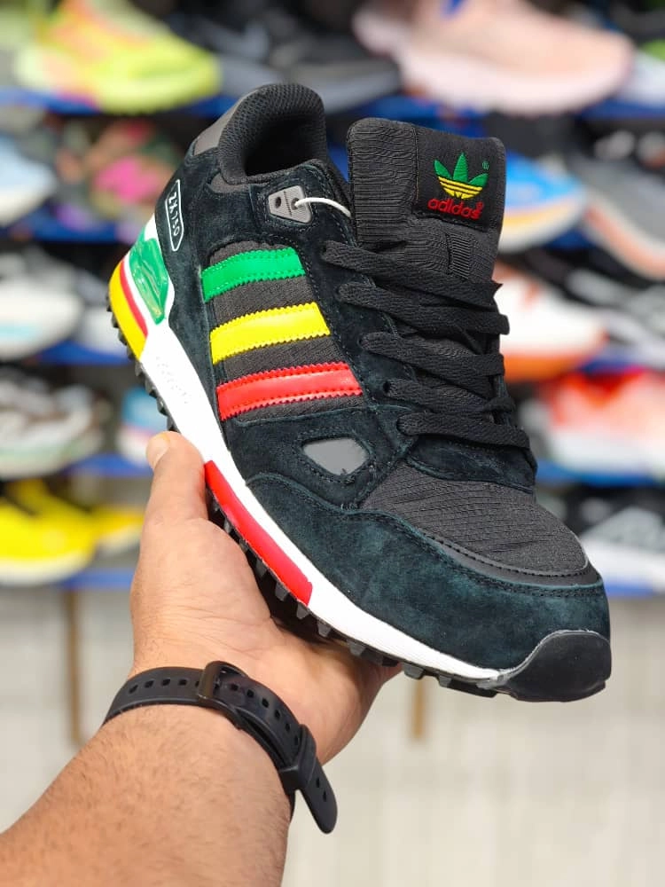 کتونی ادیداس زد ایکس ۷۵۰ . ساخت ویتنام سایز ۴۰ تا ۴۵ فروش بصورت عمده و تک . Adidas ZX 750 Vietnam