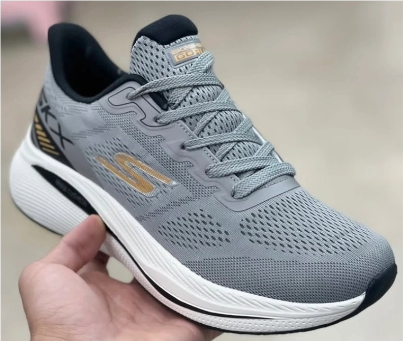 کتونی اسکیچرز سایز ۴۰ تا ۴۵ فروش بصورت عمده و تک ،وارداتی ویتنام .Skechers Max cushion vietnam