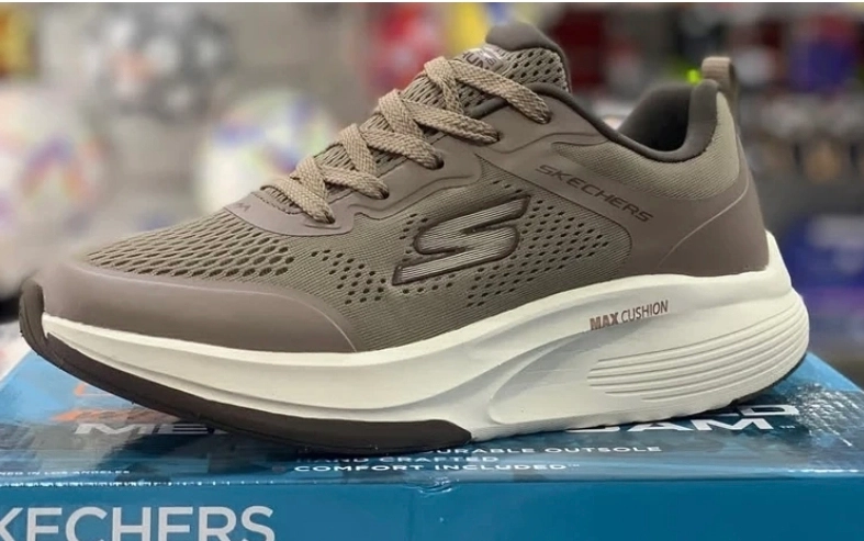 کتونی اسکیچرز سایز ۴۰ تا ۴۵ فروش بصورت عمده و تک ،وارداتی ویتنام .Skechers Max cushion vietnam