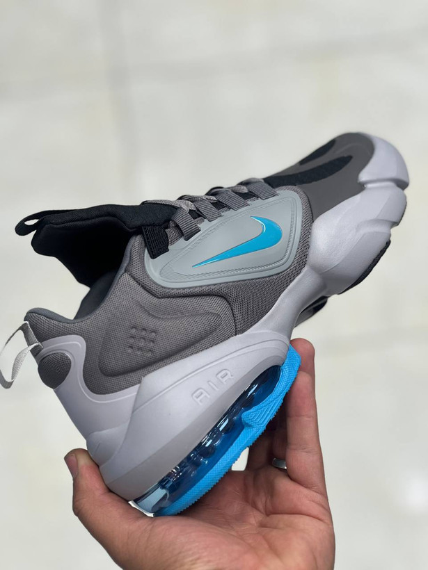 کتونی نایک ساواچ سایز ۴۰ تا ۴۵ تنوع در ۴ رنگ جذاب ، فروش بصورت عمده و تک . Nike air max alpha savage