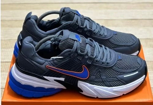 Nike V2k Run Year of the DragonNike wmns V2k Run Year of the Dragon