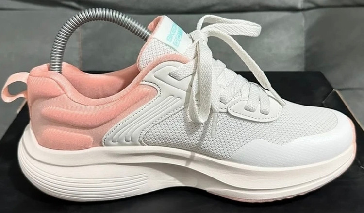 کتونی اسکیچرز وارداتی ویتنام سایز ۳۷ تا ۴۰ فروش بصورت عمده و تک Skechers Go Walk Max Vietnam