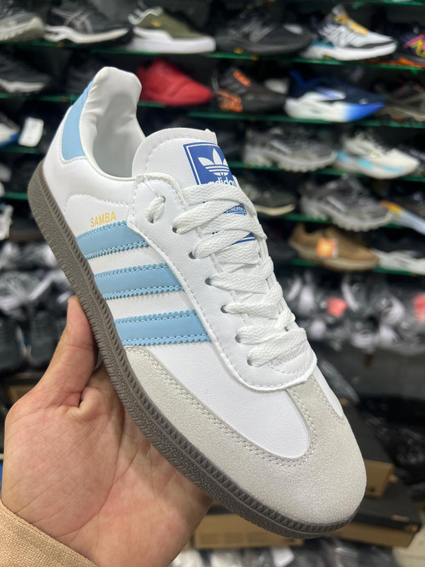 کتونی ویتنامی ادیداس سامبا .وارداتی ویتنام سایز ۳۷ تا۴۰. فروش بصورت عمده و تک . Adidas Samba