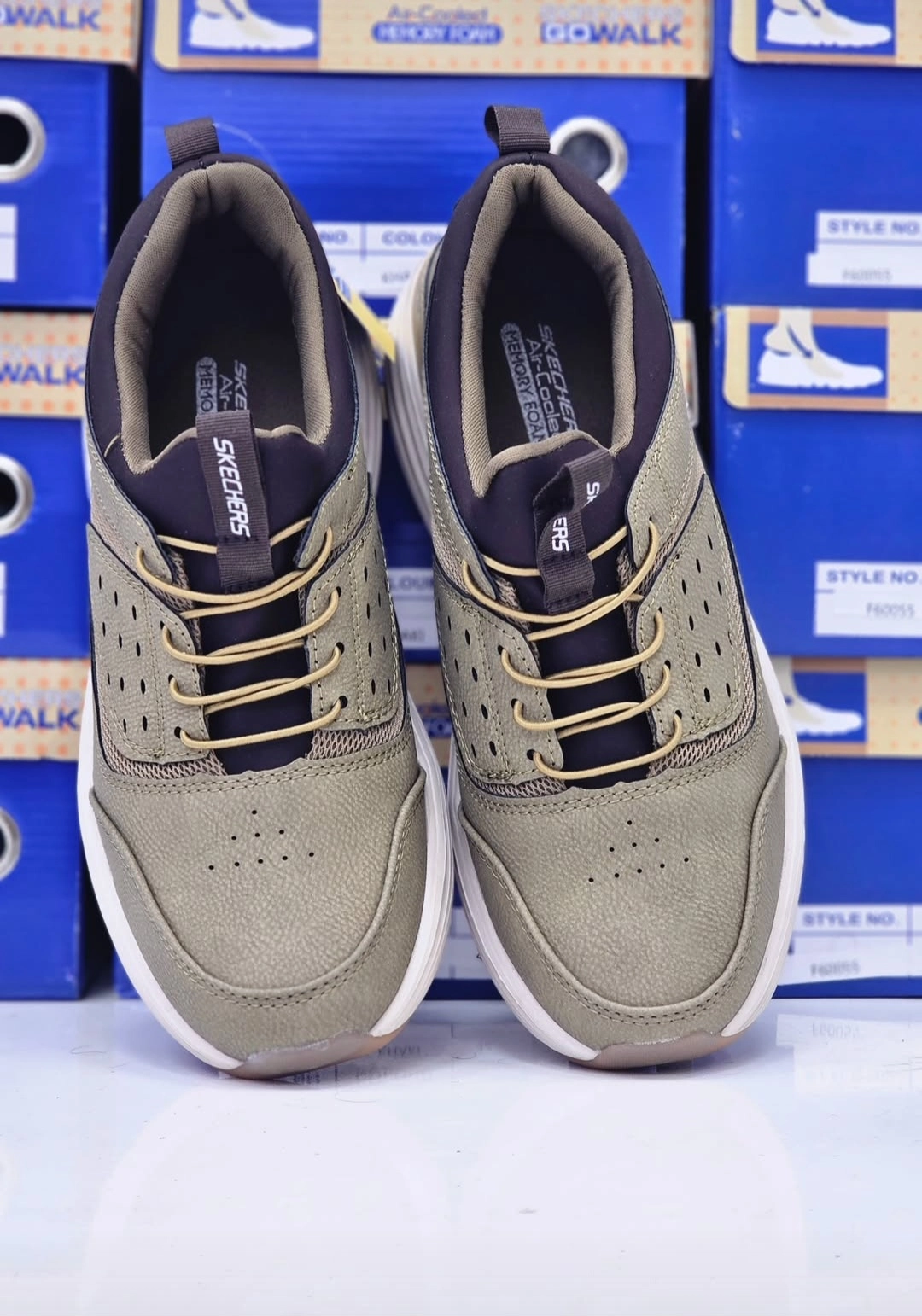 اسکیچرز Skechers