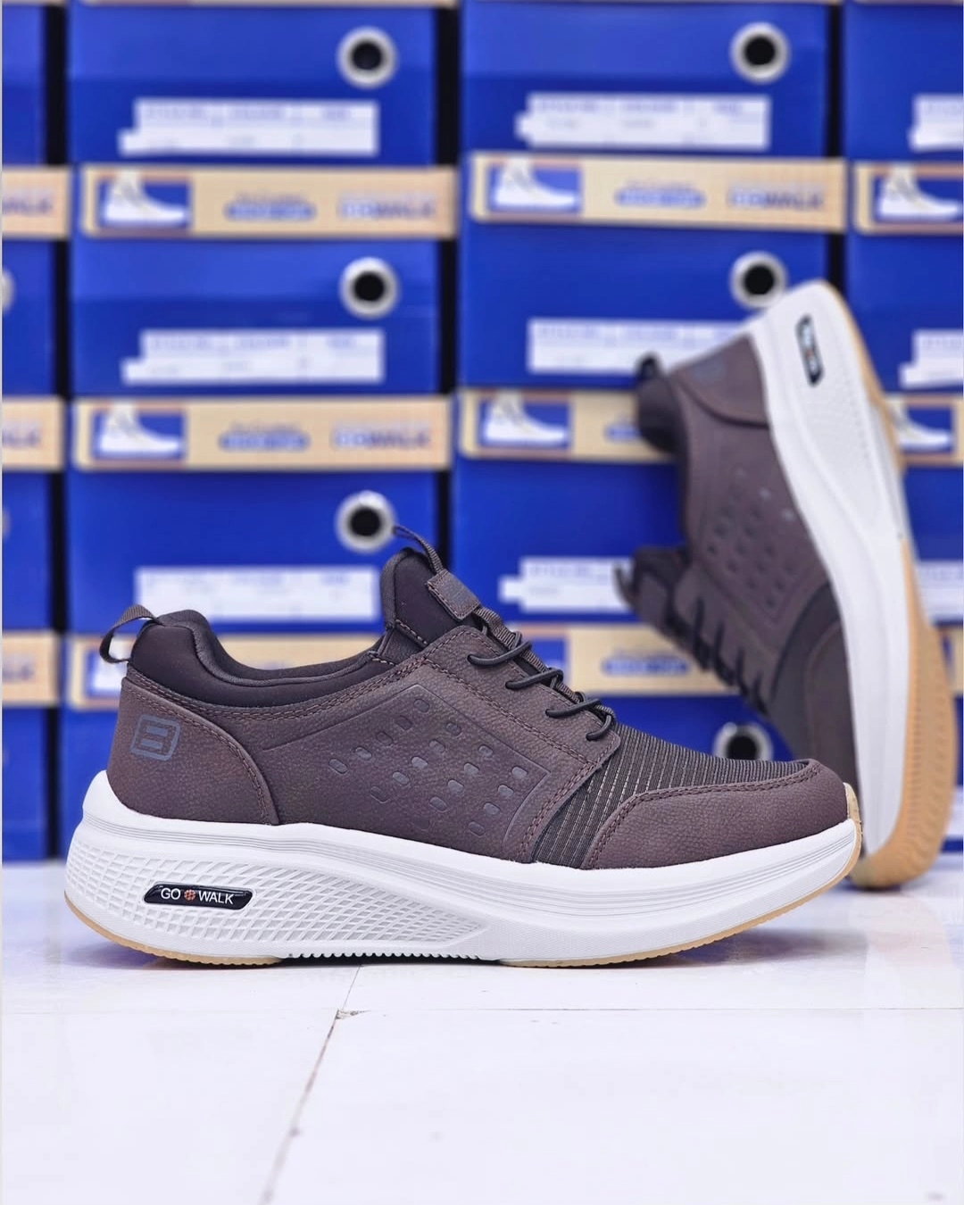 اسکیچرز eskechers