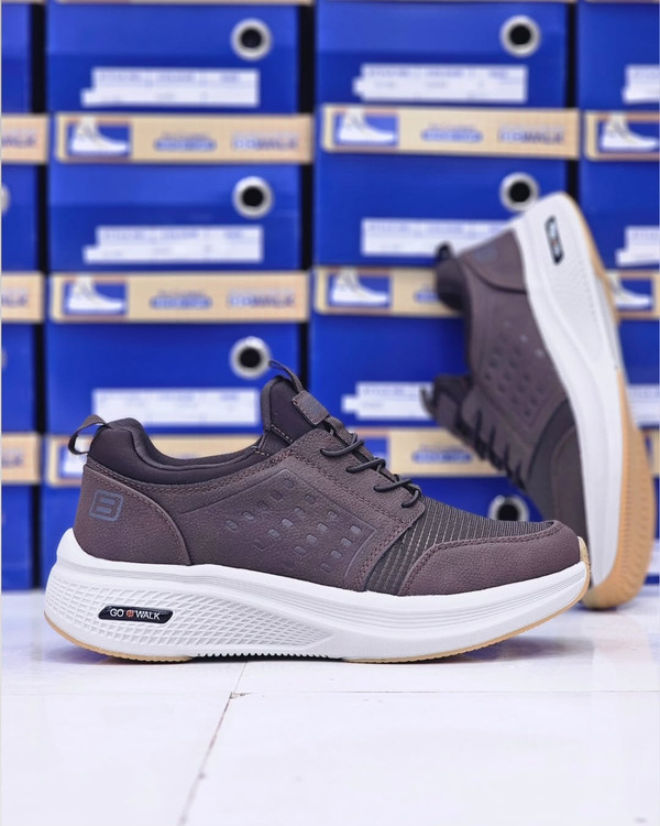 اسکیچرز eskechers