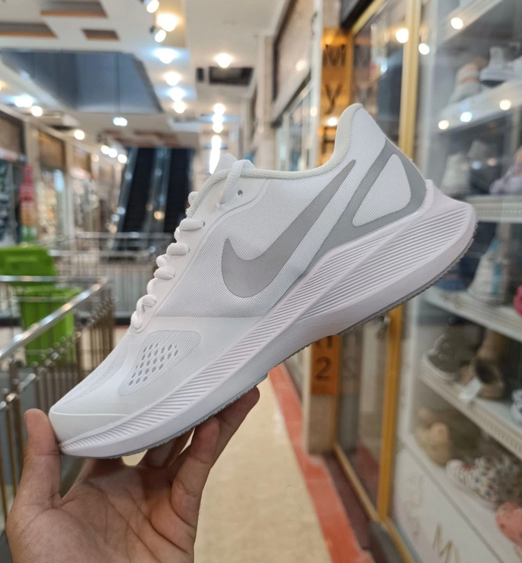 خرید کتونی نایک رانینگ گاید guide 10 تولید ویتنام وارداتی سایز ۴۰تا ۴۵ ،nike guide 10