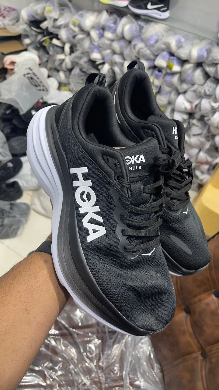 کتونی رانینگ هوکا باندی ۸ ، ساخت ویتنام ، hoka bondi 8