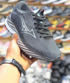 Mizuno Wave rider 26 vietnam. میزانو