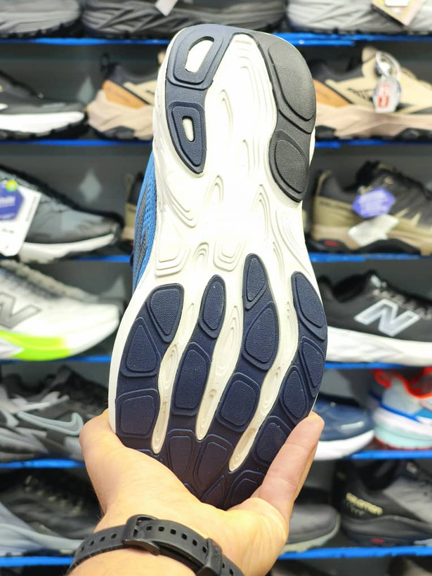 کتونی ویتنامی رانینگ نیوبالانس 880 ساخت ویتنام سایز ۴۰_۴۱_۴۲_۴۳_۴۴_۴۵. Newbalance 880 vietnam running