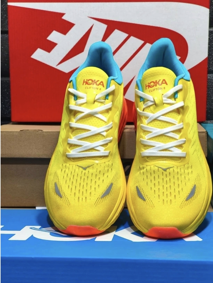 حراجی کتونی هوکا کلیفتون ۸ ،وارداتی ویتنام سایز ۴۰_۴۱_۴۲ . Hoka clifton 8 vietnam