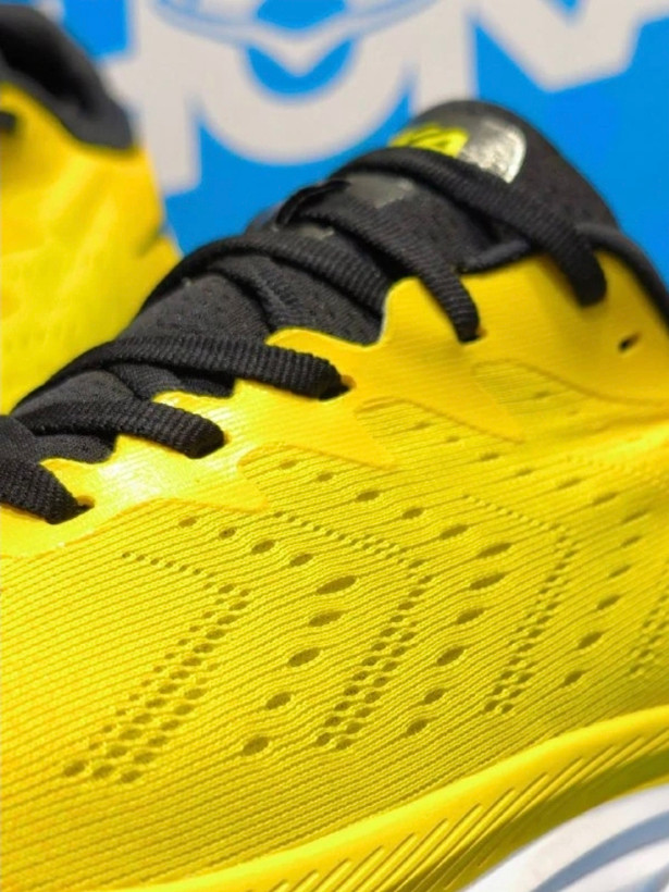 حراجی کتونی هوکا کلیفتون ۸ ،وارداتی ویتنام سایز ۴۰_۴۱_۴۲ . Hoka clifton 8 vietnam