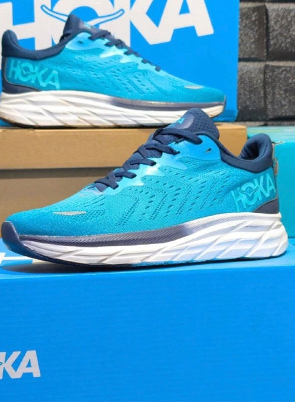 حراجی کتونی هوکا کلیفتون ۸ ،وارداتی ویتنام سایز ۴۰_۴۱_۴۲ . Hoka clifton 8 vietnam