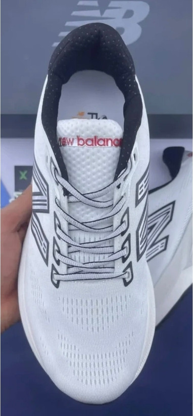 کتونی نیوبالانس 880/Newbalance 880 vietnam /ساخت ویتنام/سایز ۴۰الی ۴۵/فروش عمده و تک