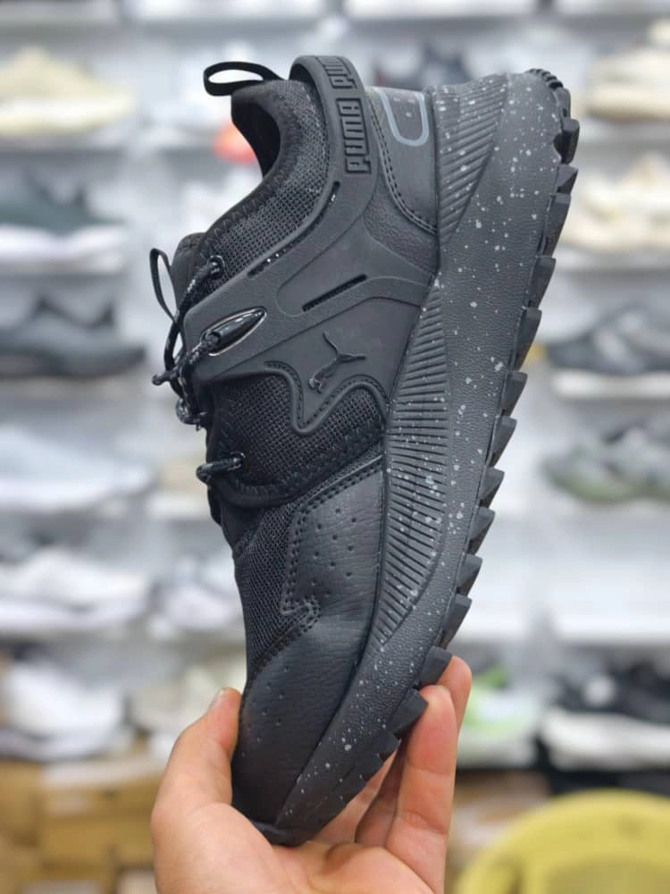 کتونی پوما وارداتی ویتنام سایز ۴۰_۴۱_۴۲_۴۳_۴۴_۴۵فروش بصورت عمده و تک . Puma pacer future vietnam